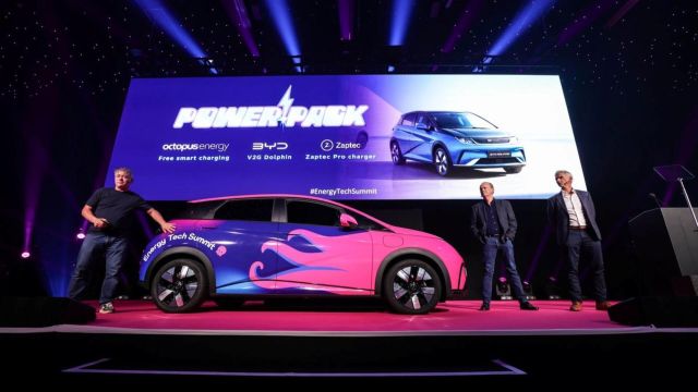 Integrated Integrated domestic electricity/EV charger offerings are coming to UK market image