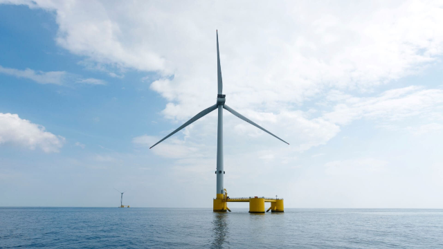 Green light for Europe’s first commercial-scale floating offshore wind farm image