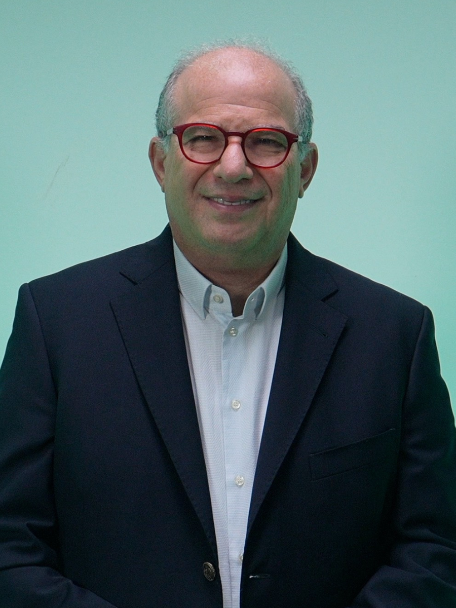 Dr Fuzzy Bitar