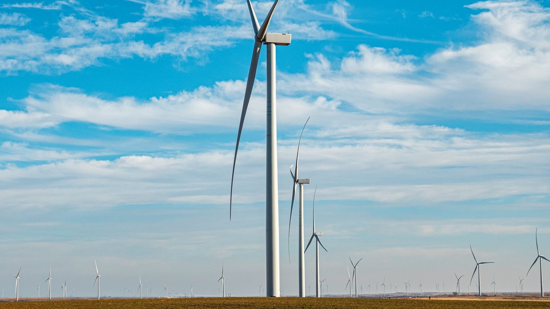 Wind turbines of the Traverse Energy Centre wind farm in north central Oklahoma