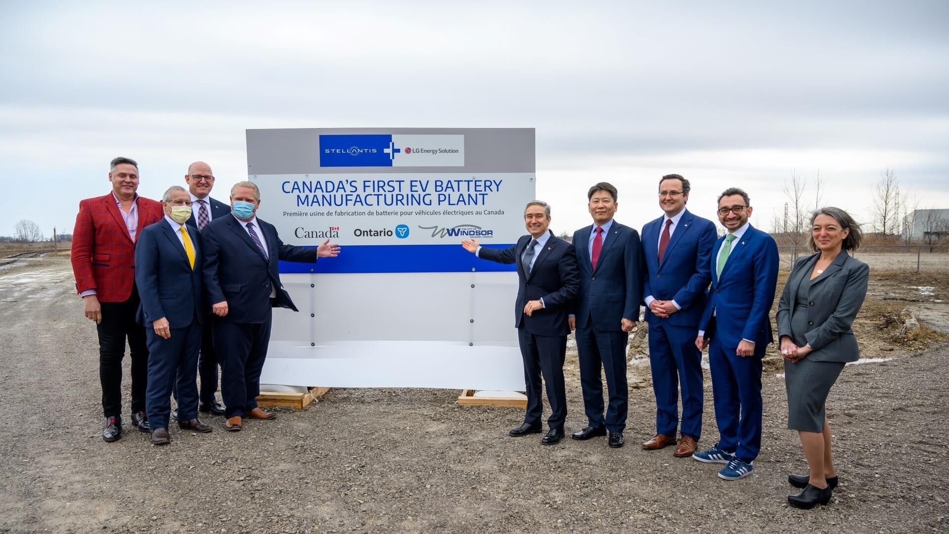 Stellantis and LGES with members of the Canadian government standing on construction site