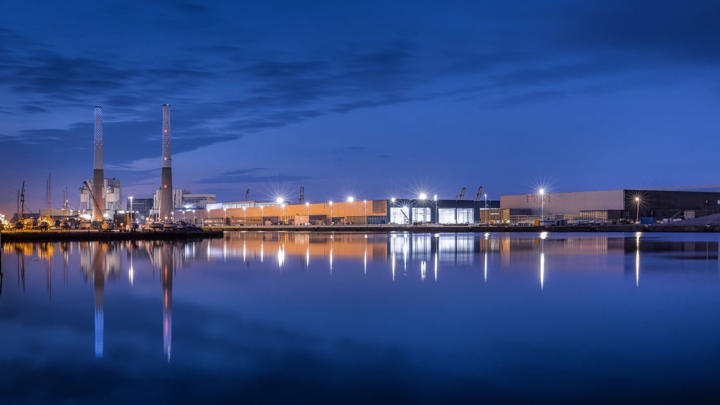 The factory in Le Havre, France at night