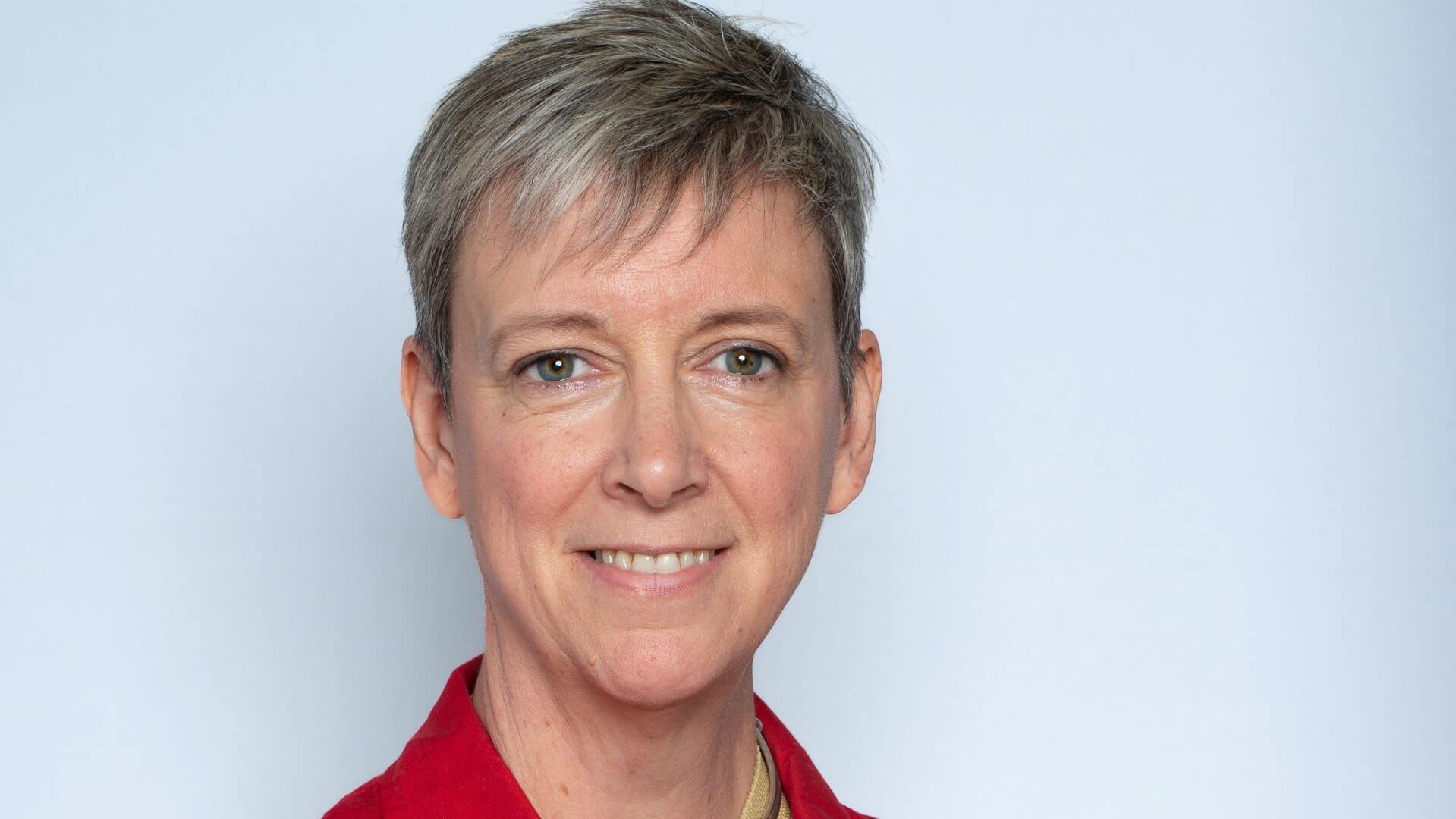 Head and shoulders picture of Polly Billington