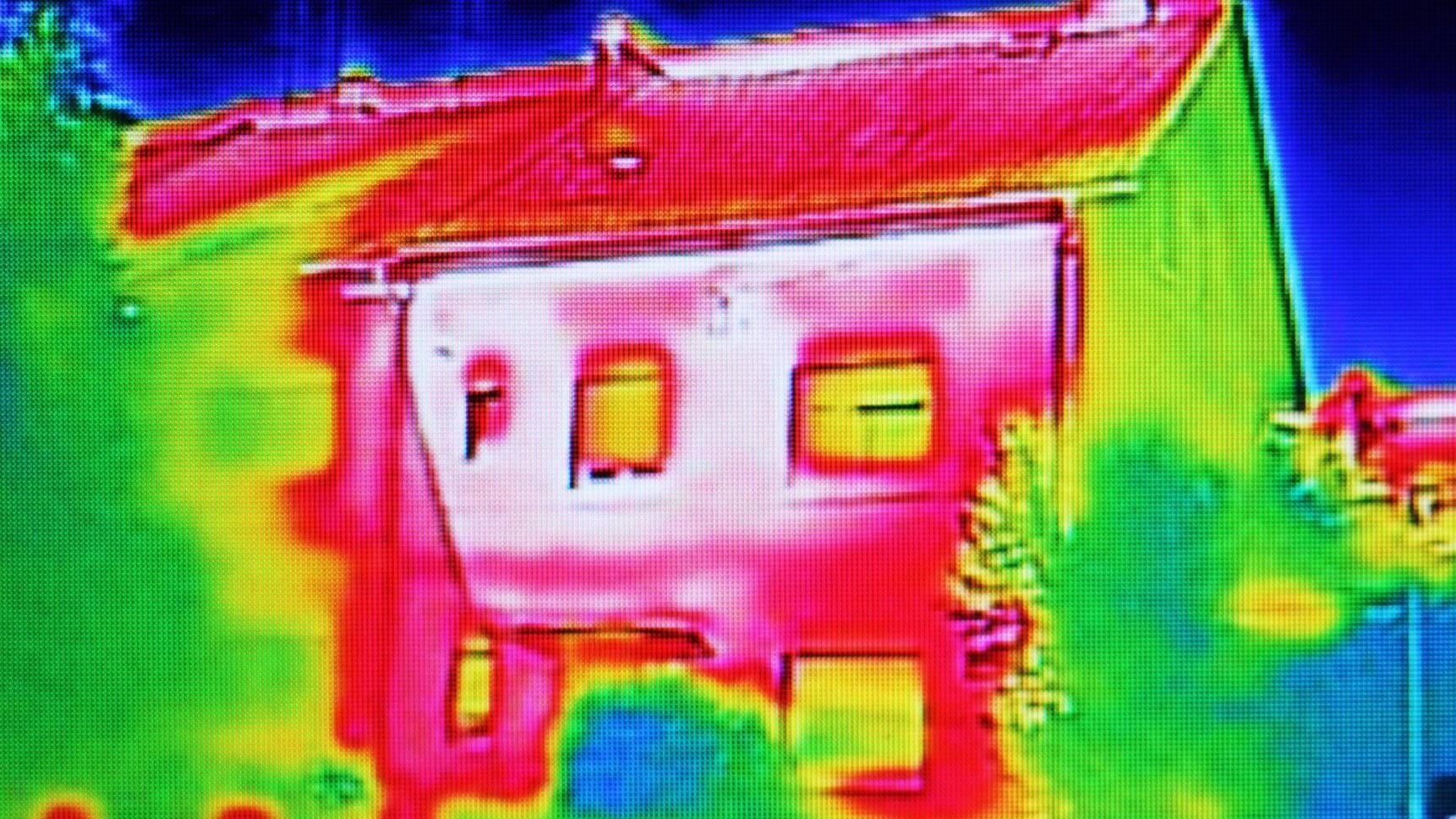 Thermal imaging heat map of house