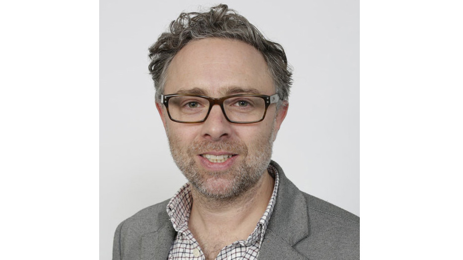 Head and shoulders picture of Rob Gross