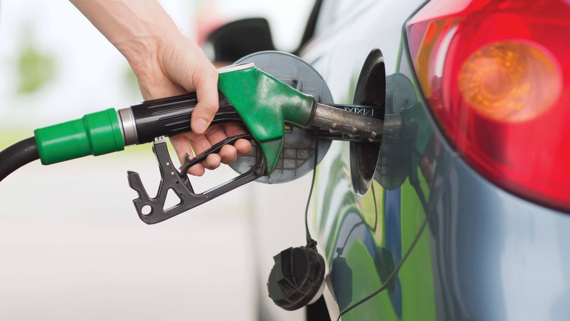 Petrol pump filling car
