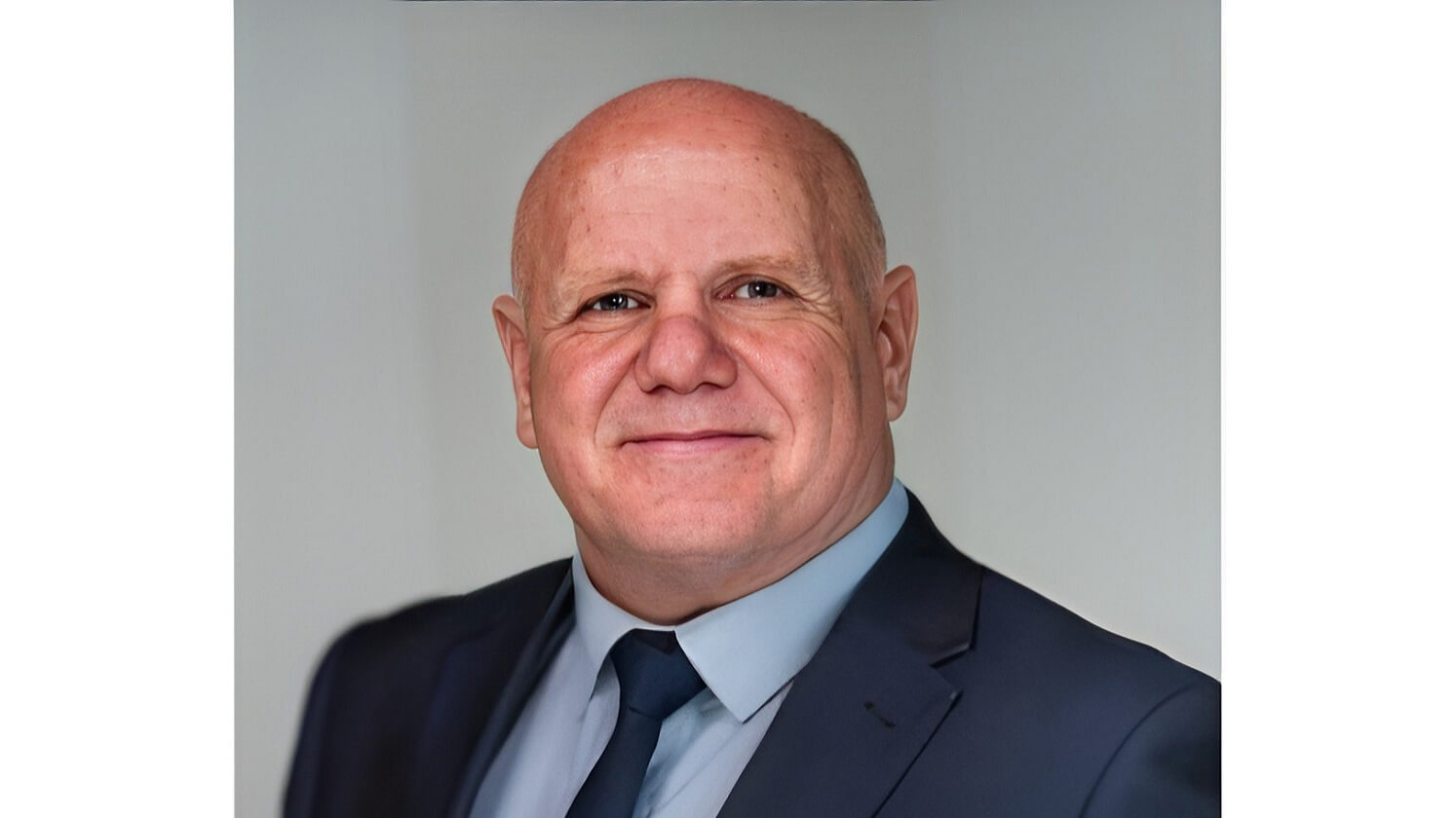 Head and shoulders picture of Dr Stephen Bater FEI, Director of Process Safety Auditing Limited 