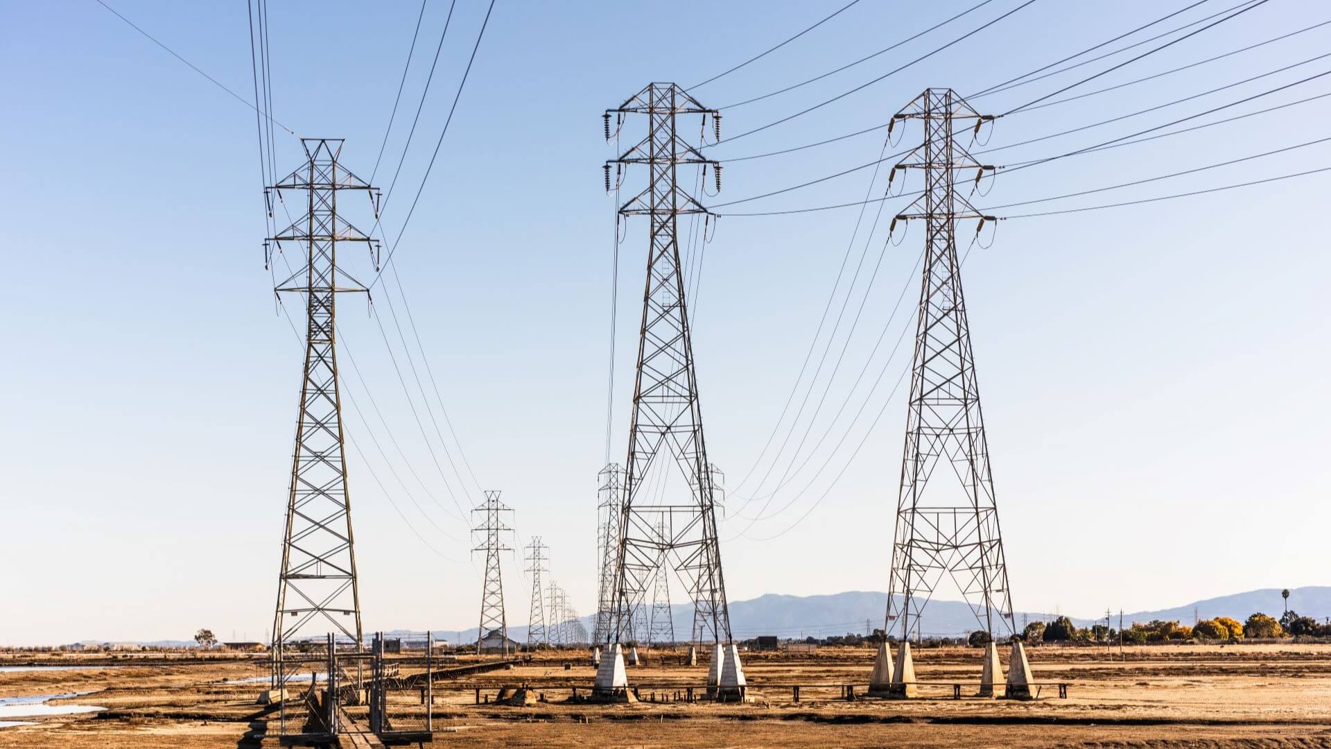 Transmission towers in California, US