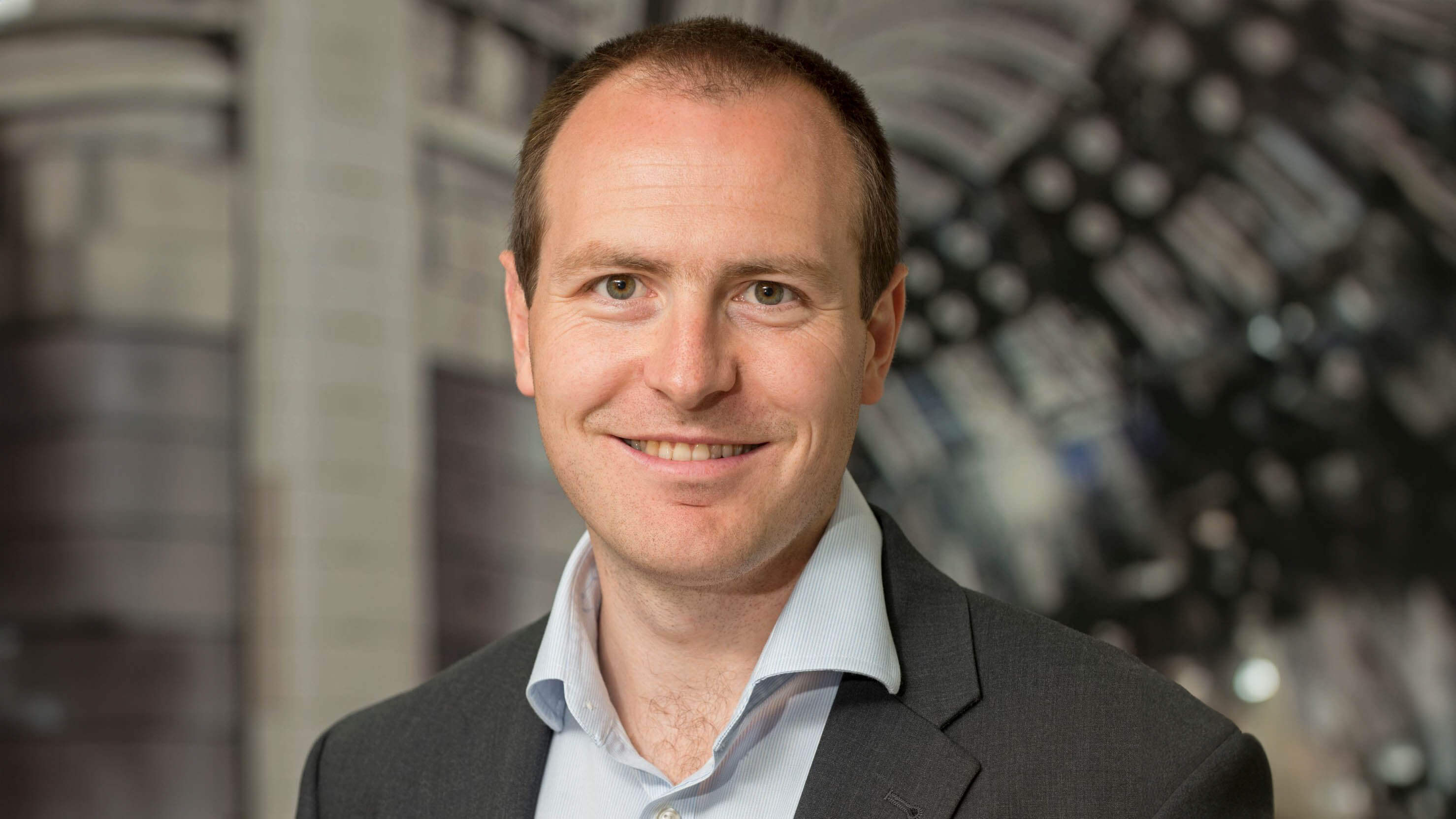Head and shoulders photo of Sir Ian Chapman, Chief Executive of the UK Atomic Energy Authority