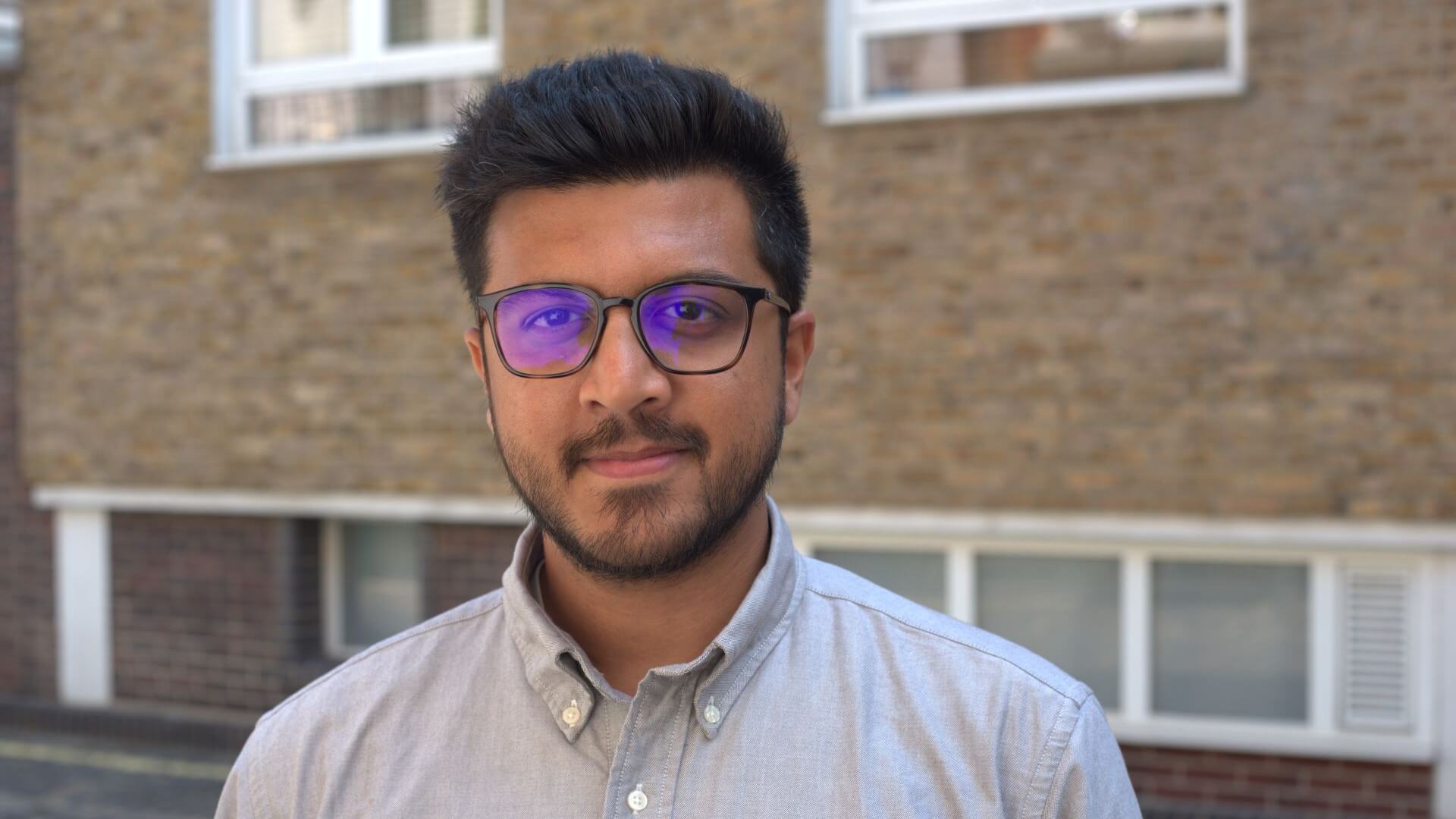 Head and shoulders pic of Mohammed Rashaad