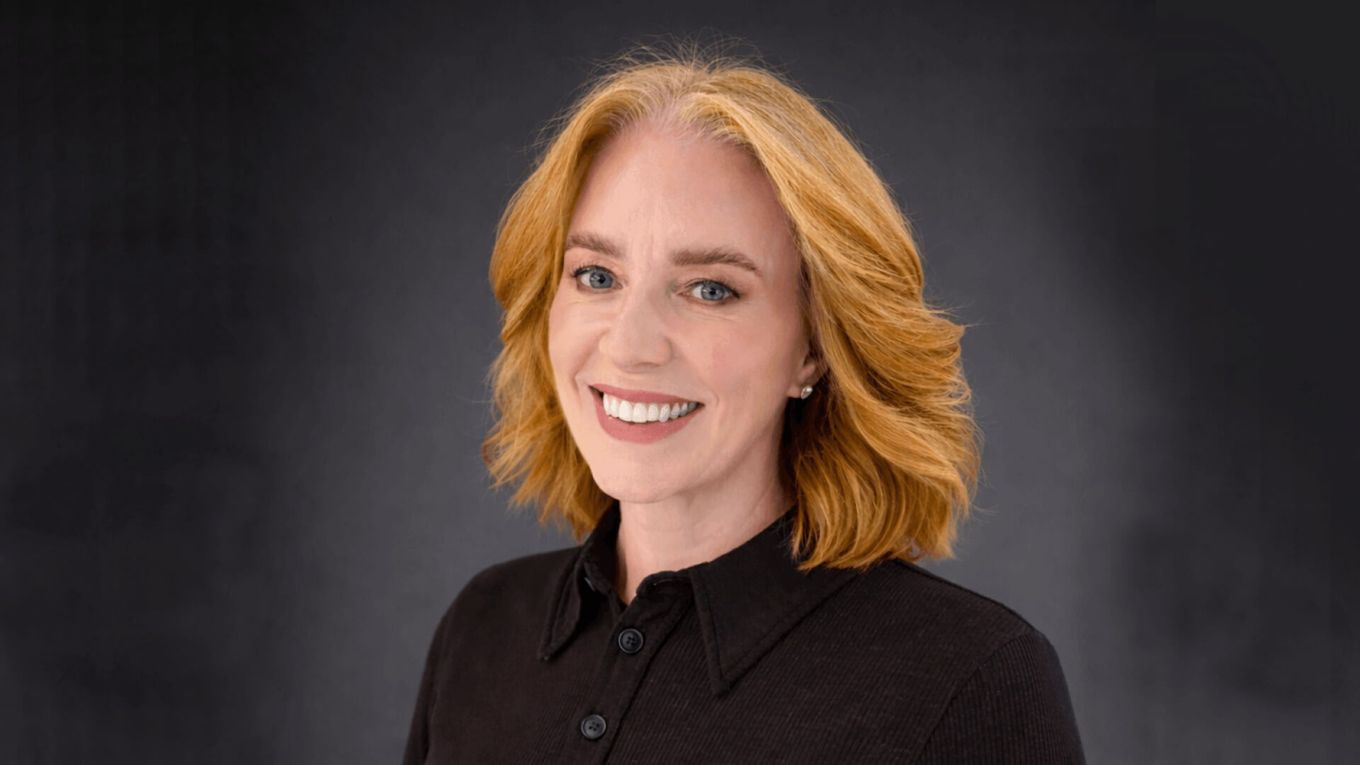 Head and shoulders pic of Jane Boyle