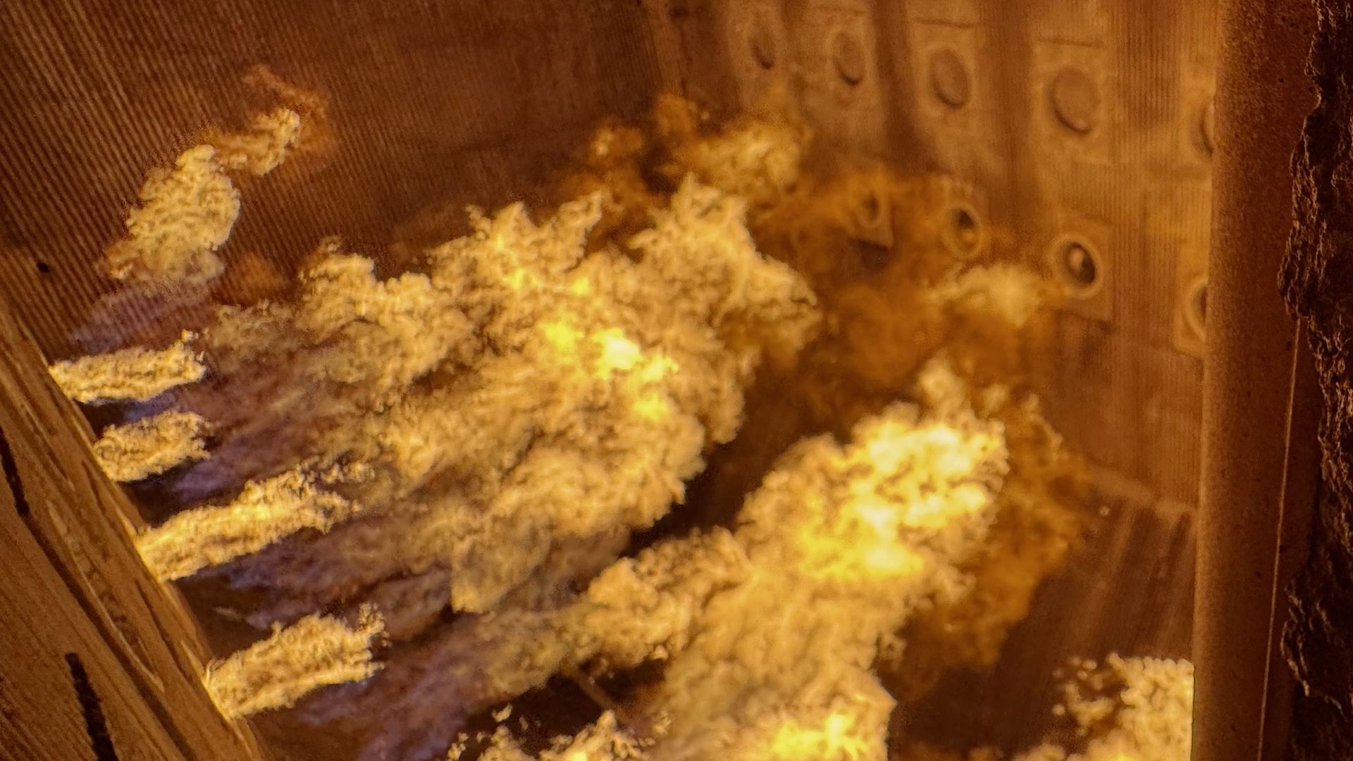 Commissioned unit firing gas with one row in service